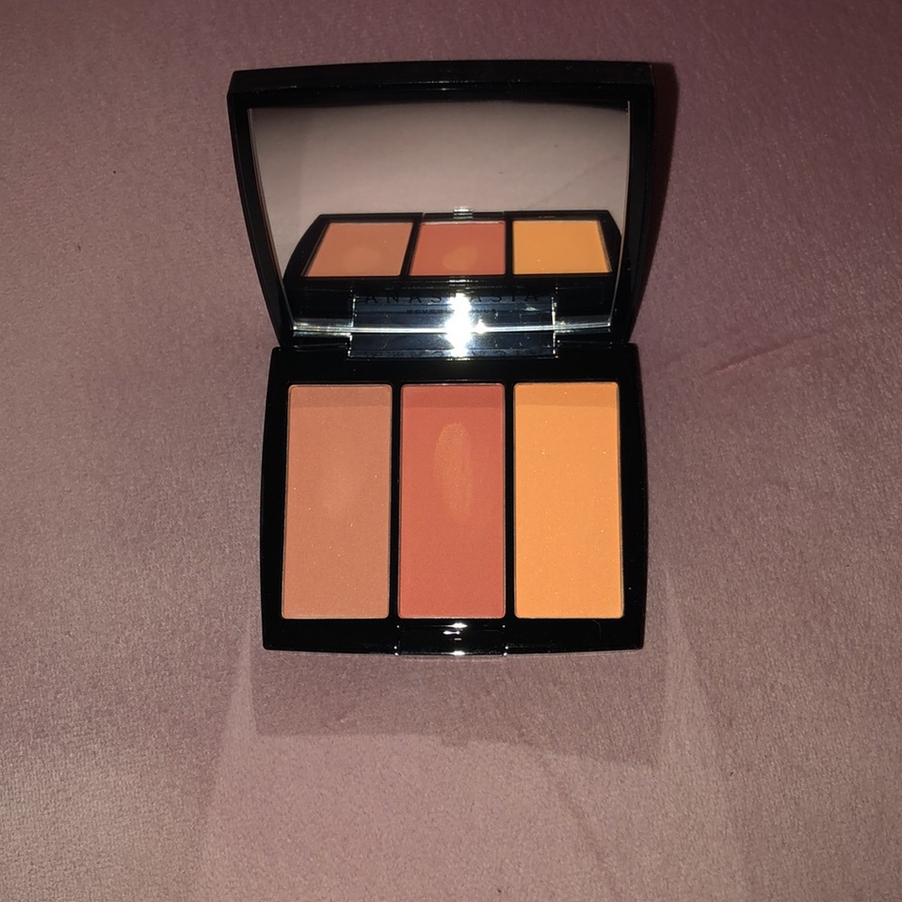 Anastasia Beverly Hills Blush Trio